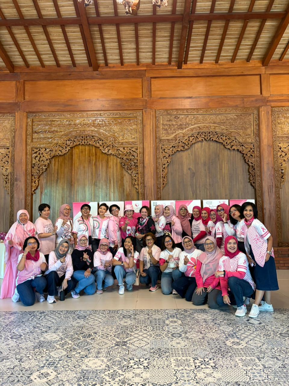 Mengenal Lovepink Lebih Dekat: Momen Kebersamaan & Buka Bersama Calon Pink Squad Jabodetabek 